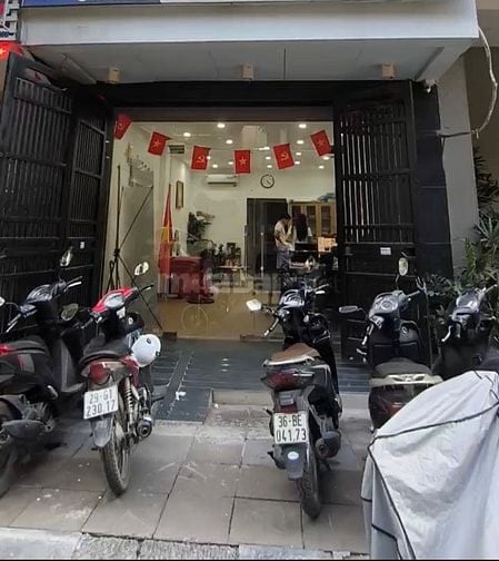 Chính chủ cho thuê nhà Liền Kề 6 Tầng tại: Phạm Tuấn Tài,Cầu Giấy