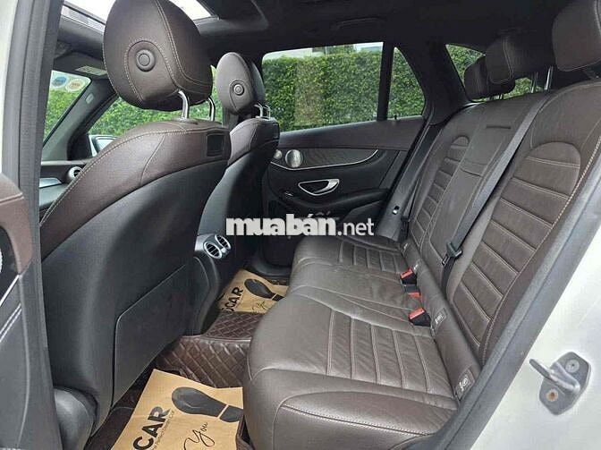 Mercedes-Benz GLC300 sản xuất 2018