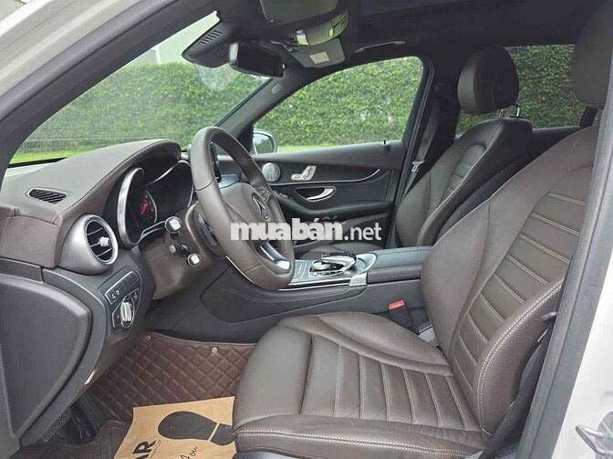 Mercedes-Benz GLC300 sản xuất 2018