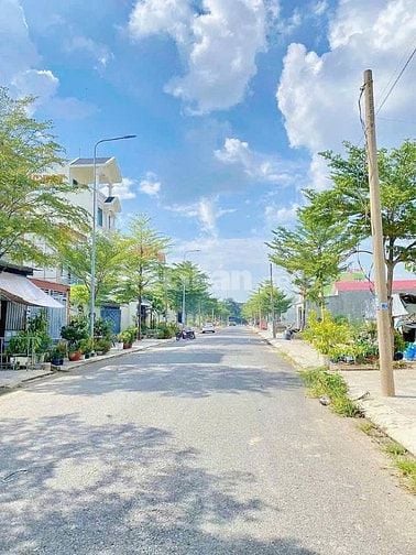 Bán nền 5x16m KDC Tên Lửa 2, đường nhựa rộng rãi,MT kinh doanh - SHR
