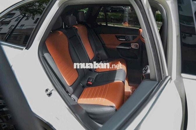 Mercedes-Benz GLC300 v0 all new sản xuất 2023