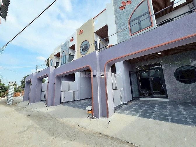 Bán Nhà đẹp 1 trệt 1 lầu Tân Vạn 3pn  xây mới 100% chìa khoá trao tay 