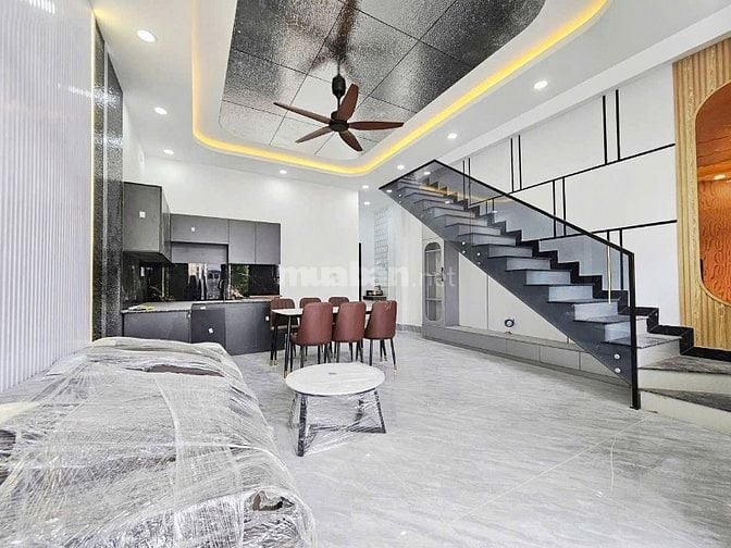 Bán Nhà đẹp 1 trệt 1 lầu Tân Vạn 3pn  xây mới 100% chìa khoá trao tay 
