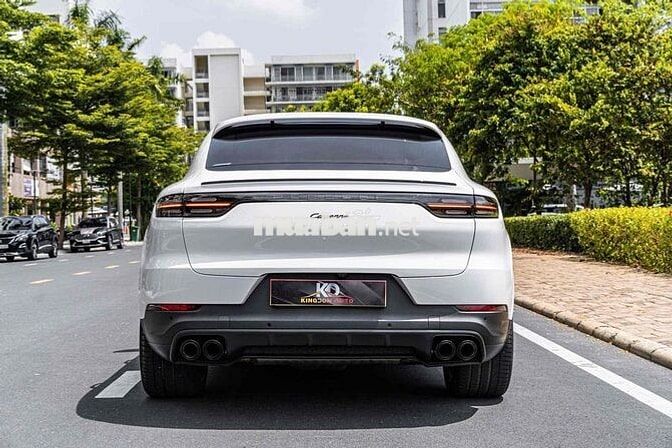 Cayenne Coupe Model 2023 màu trắng nt đỏ siêu đẹp