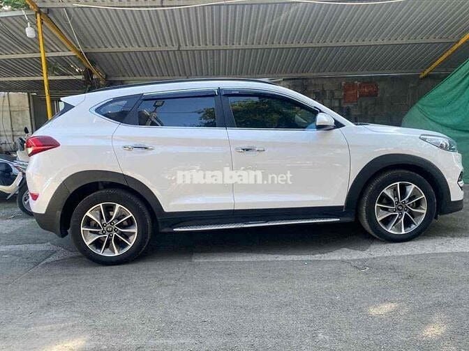 Hyundai Tucson 2018 2.0 AT Spec - 9 km