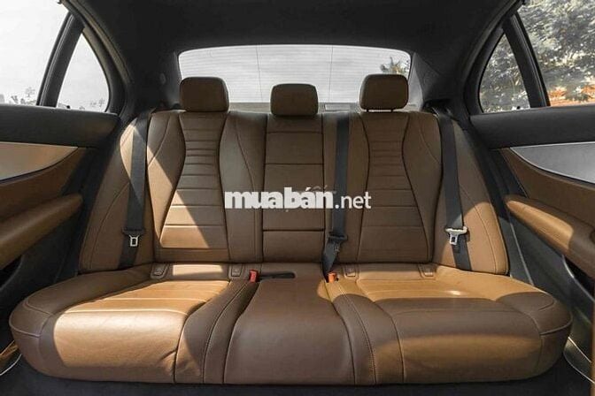 Mercedes_E200_Sport 2020 màu xanh nt nâu siêu đẹp