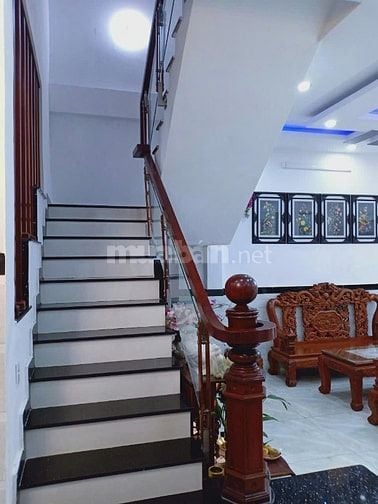 Nhà dt99m2 đúc thật 3 lầu ST HXT 6m Phan Huy ích, P15, Q. Tân Bình
