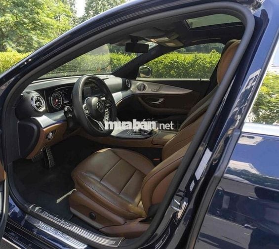 Mercedes_E200_Sport 2020 màu xanh nt nâu siêu đẹp