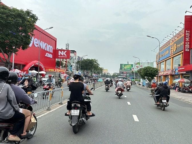 NGỘP LẮM MTKD Phan Văn Trị ngang 5m 105m2 cấp Tứ ngay Cityland 19.9 tỷ