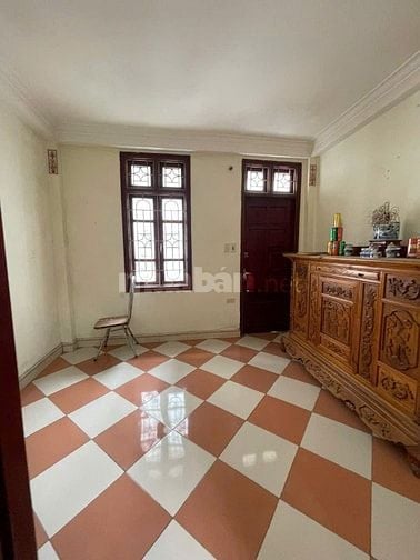 Cho thuê nhà 4 tầng 4 ngủ tại Tân Lạc, Đại La 
