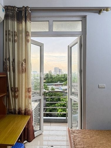 Cho nữ thuê phòng trọ chung chủ, ngõ 235 Nguyễn Trãi, Q. Thạn Xuân