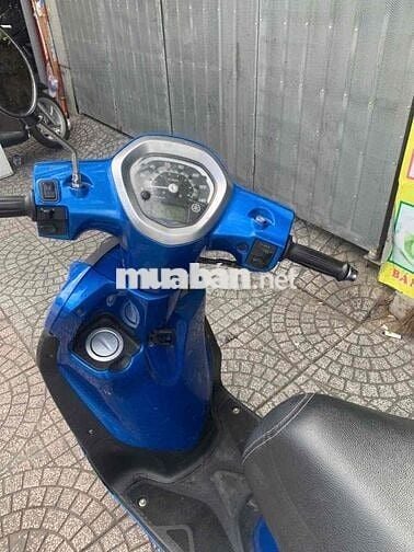 bán xe Grande máy móc còn êm ru rất đẹp như hình