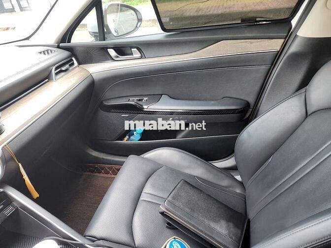 Kia K5 2022 2.0 Premium - 50000 km