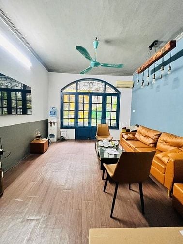 Nhà 52m2, ngay gần Hồ Hoàng Cầu, Ô Chợ Dừa kéo dài, tương lai cực sáng