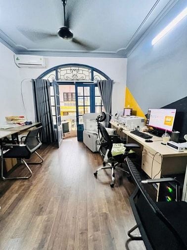 Nhà 52m2, ngay gần Hồ Hoàng Cầu, Ô Chợ Dừa kéo dài, tương lai cực sáng