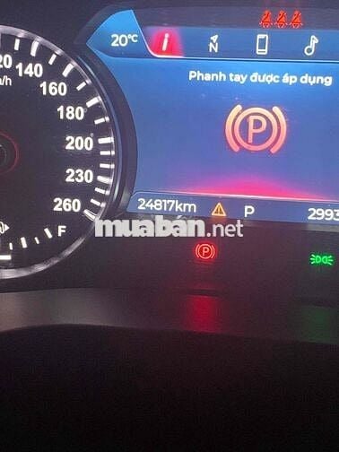 VinFast Lux A2.0 2022 2.0 AT - 25000 km