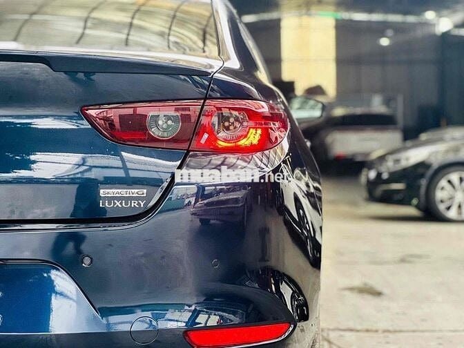 MAZDA 3 LUXURY 2025 MỚI ĐI 163KM NHƯ XE HÃNG