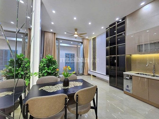 Hoàng Mai_38m2_hơn 7 tỉ_lô góc_ngõ thông rộng_20m ra phố_kinh doanh 