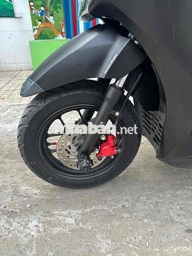 bán xe lead 4v màu đen nhám rất đẹp rất mới