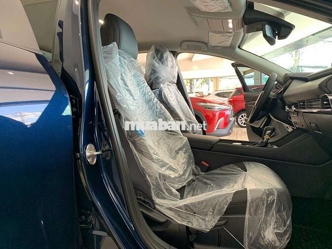Mazda 3 luxury sx/đk 08-2025, 163km, BhVC đầy đủ.