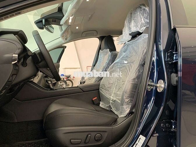 Mazda 3 luxury sx/đk 08-2025, 163km, BhVC đầy đủ.