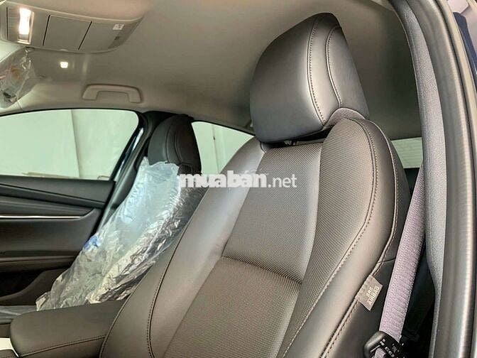 Mazda 3 luxury sx/đk 08-2025, 163km, BhVC đầy đủ.