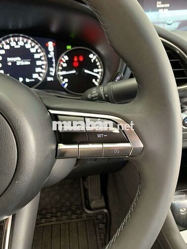 Mazda 3 luxury sx/đk 08-2025, 163km, BhVC đầy đủ.