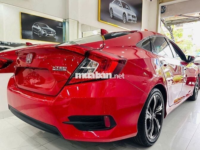 Honda Civic 2017 1.5L Vtec Turbo - 117000 km