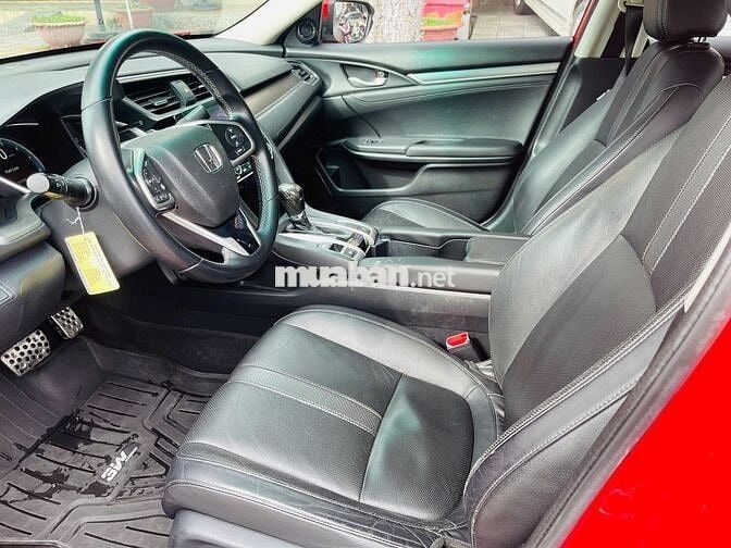 Honda Civic 2017 1.5L Vtec Turbo - 117000 km