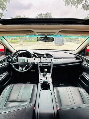 Honda Civic 2017 1.5L Vtec Turbo - 117000 km