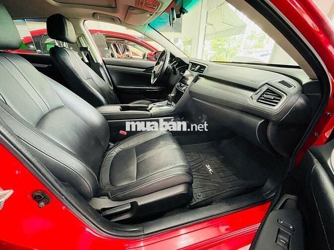 Honda Civic 2017 1.5L Vtec Turbo - 117000 km