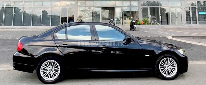Dư dùng Bán rẻ BMW 320i 2012 Zin rất đẹp. Hoặc đổi xe lớn hơn!
