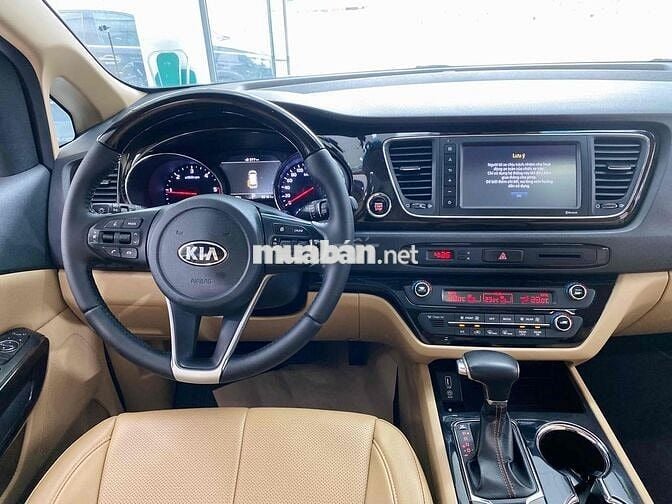 Kia Sedona 2018 2.2L DATH - 85000 km