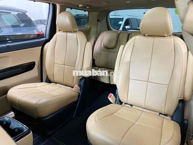 Kia Sedona 2018 2.2L DATH - 85000 km