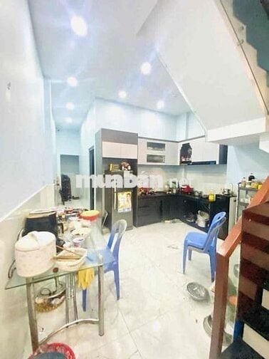 Hẻm 8m thông 553/3a Luỹ Bán Bích 4x20m 3 Tấm (4PN 3WC) Sân Thượng