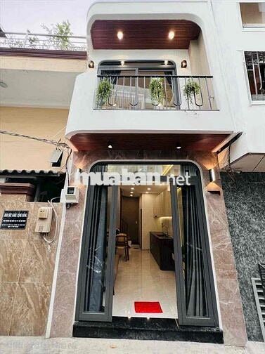 🏡 Nhà Đẹp 2 Tầng — Hẻm Rộng 4.5 Mét — Sổ Hồng Riêng — Bùi Văn Ba Quận