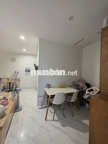 Bán lô đất 53m² phố Quan Nhân, ngõ ô tô thông, mặt tiền 5m, giá 13 tỷ