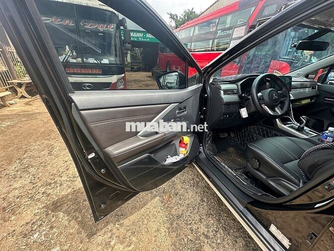 Mitsubishi Xpander 2023 Premium 1.5 AT - 44000 km