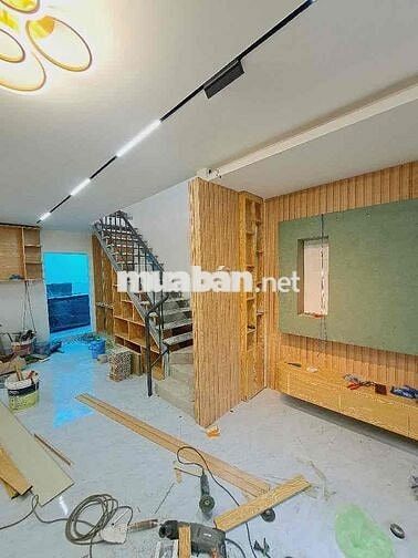 BỜ BAO - TÂN PHÚ - 50M2 - 2 Tầng - Nội Thất - Ở Ngay