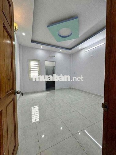nhà 1 trệt 3 lầu 4 phòng ngủ 5wc sân thượng, hẻm mã lò