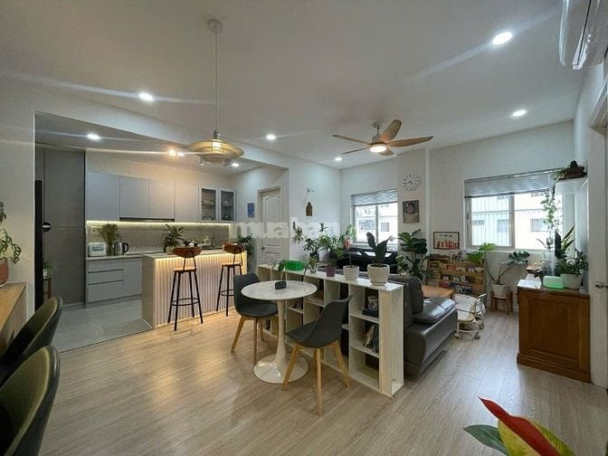 Chính chủ cho thuê căn hộ Hưng Vượng nhà đẹp giá 15tr