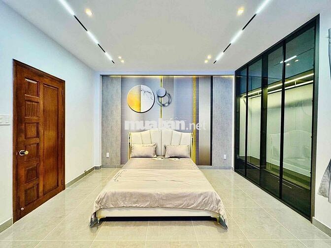 Cần bán nhà đường Hoa Lan, P.2, Q. Phú Nhuận. Giá 5Tỷ900/ 4,5m x 12m.