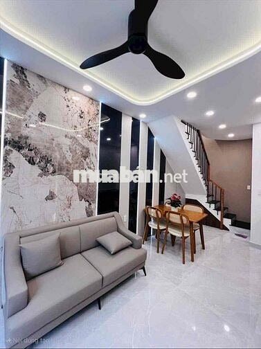 🏡 Nhà Đẹp 2 Tầng — Hẻm Rộng 4.5 Mét — Sổ Hồng Riêng — Bùi Văn Ba Quận