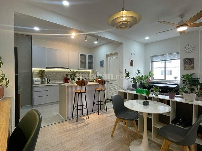 Chính chủ cho thuê căn hộ Hưng Vượng nhà đẹp giá 15tr