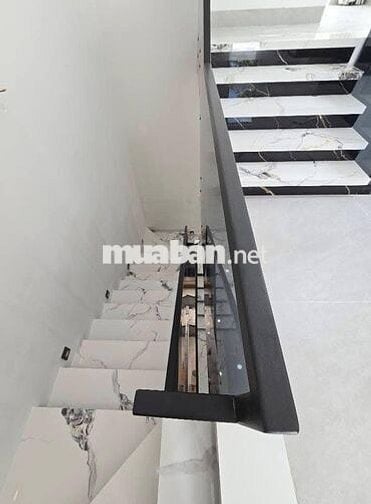 CHÍNH CHỦ BÁN CĂN 2 LẦU ĐANG CHO THUÊ GIÁ 16TR SHR BÌNH CHÁNH