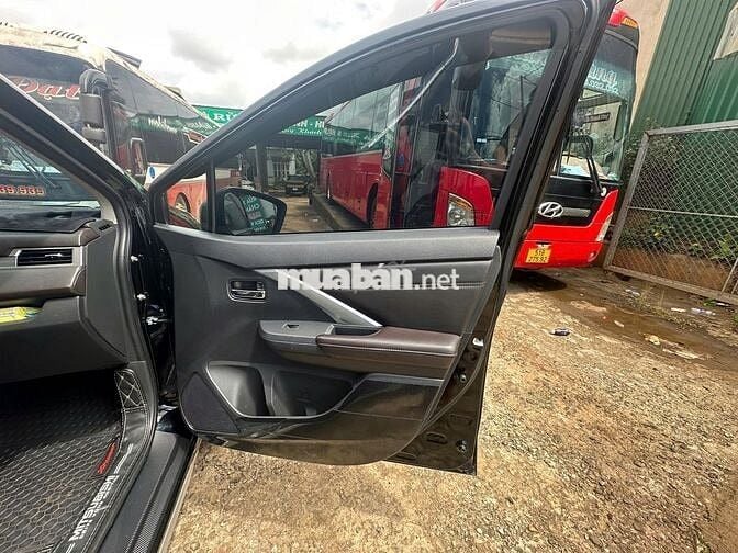 Mitsubishi Xpander 2023 Premium 1.5 AT - 44000 km