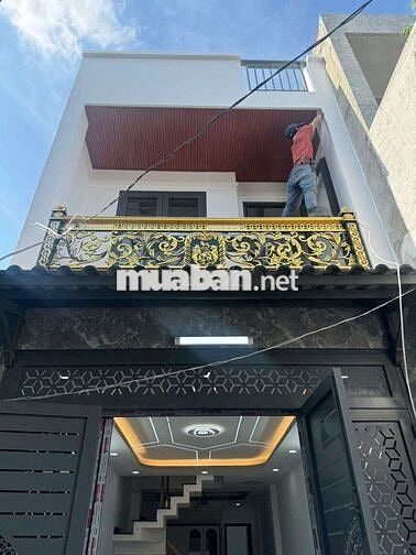 Nhà Bán 3tỷ850 -DT: 3m4 x 16m 
👉1 trệt- 1 lầu - 3 phòng ngủ- 2 tolet