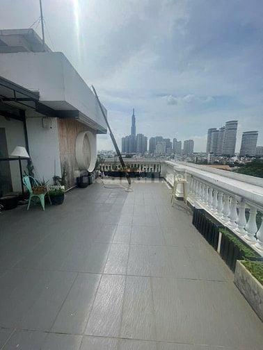 Cho thuê sân thượng - Tầng 7 view 3 mặt thoáng tại Quận Bình Thạnh