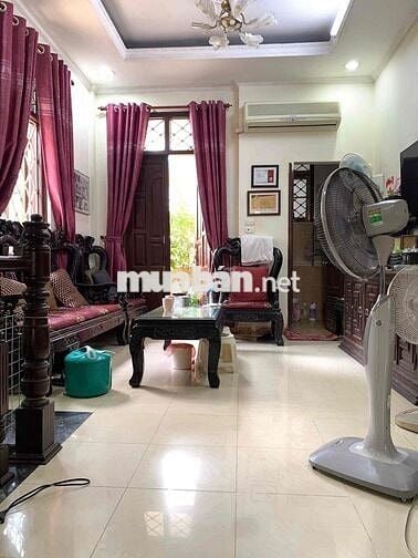 Chính chủ bán nhà Dương Văn Bé, 40m2, 5 tầng, phân lô ô tô tránh, lô g