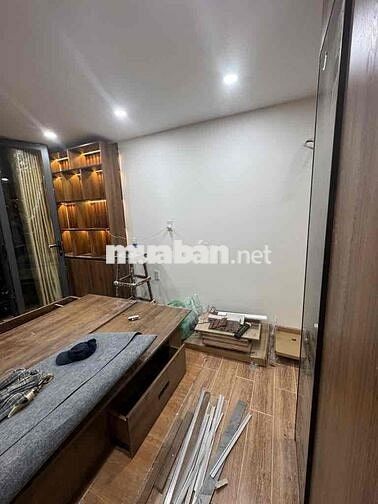 Nhà mới xây 4 tầng, siêu đẹp, dọn vào ở ngay